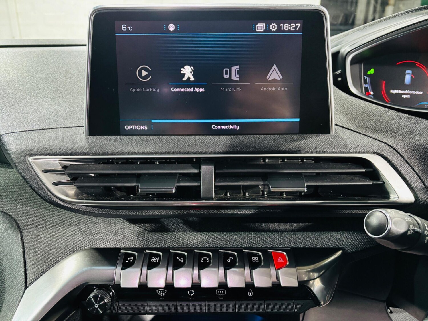 Used Peugeot 3008 for sale - 77586232: Photo 25