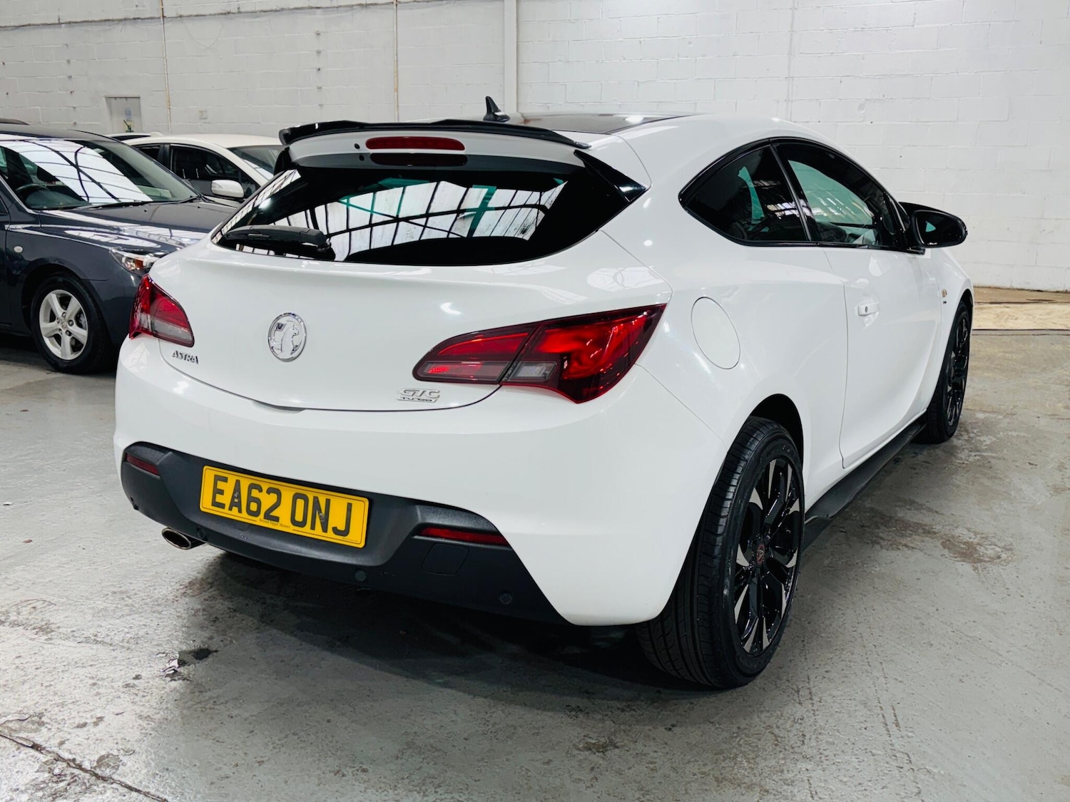 Used Vauxhall Astra GTC 2012 for sale - 76377344: Photo 5
