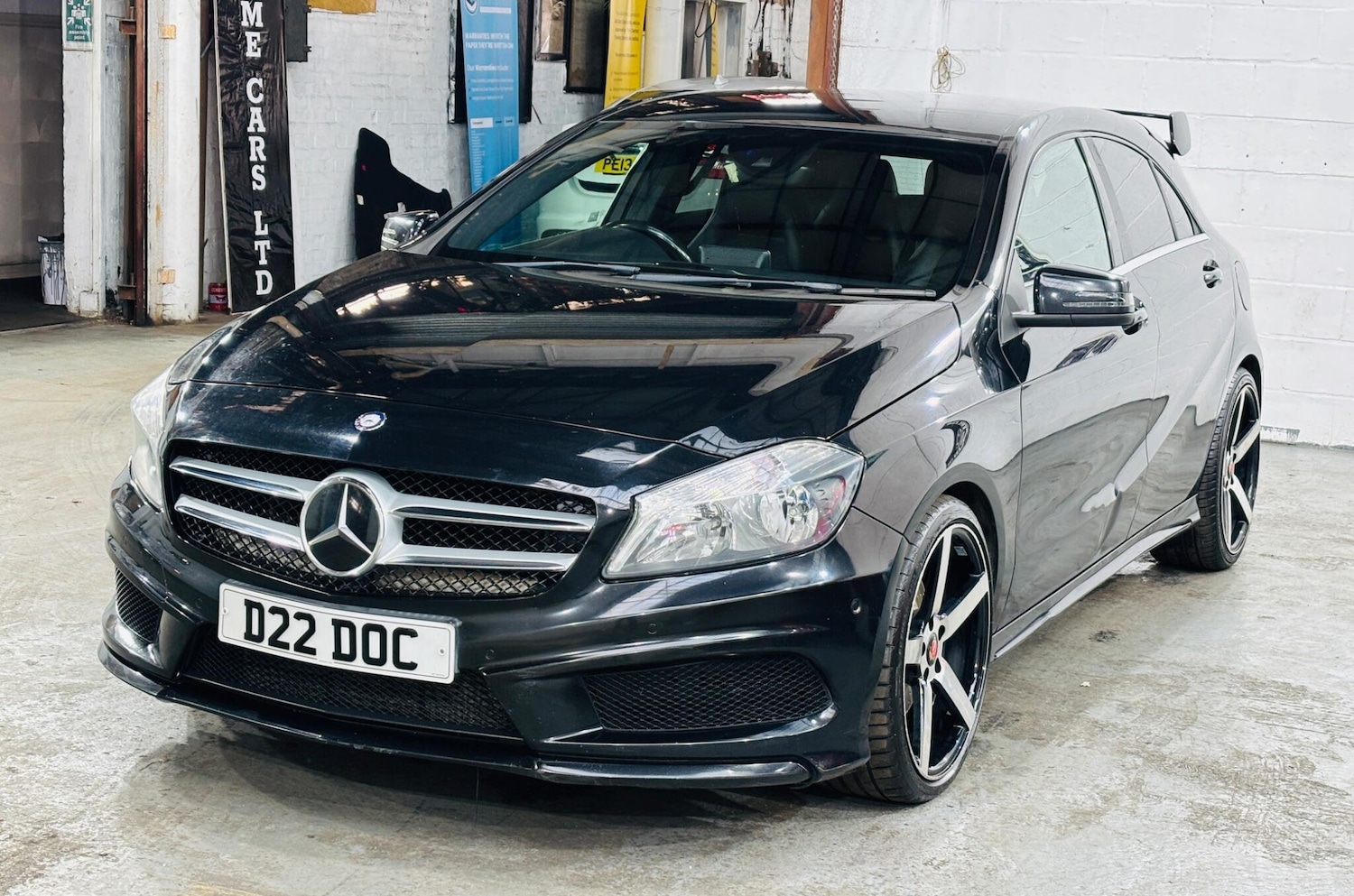 Used Mercedes-Benz A-Class 2014 for sale - 76633410: Photo 4