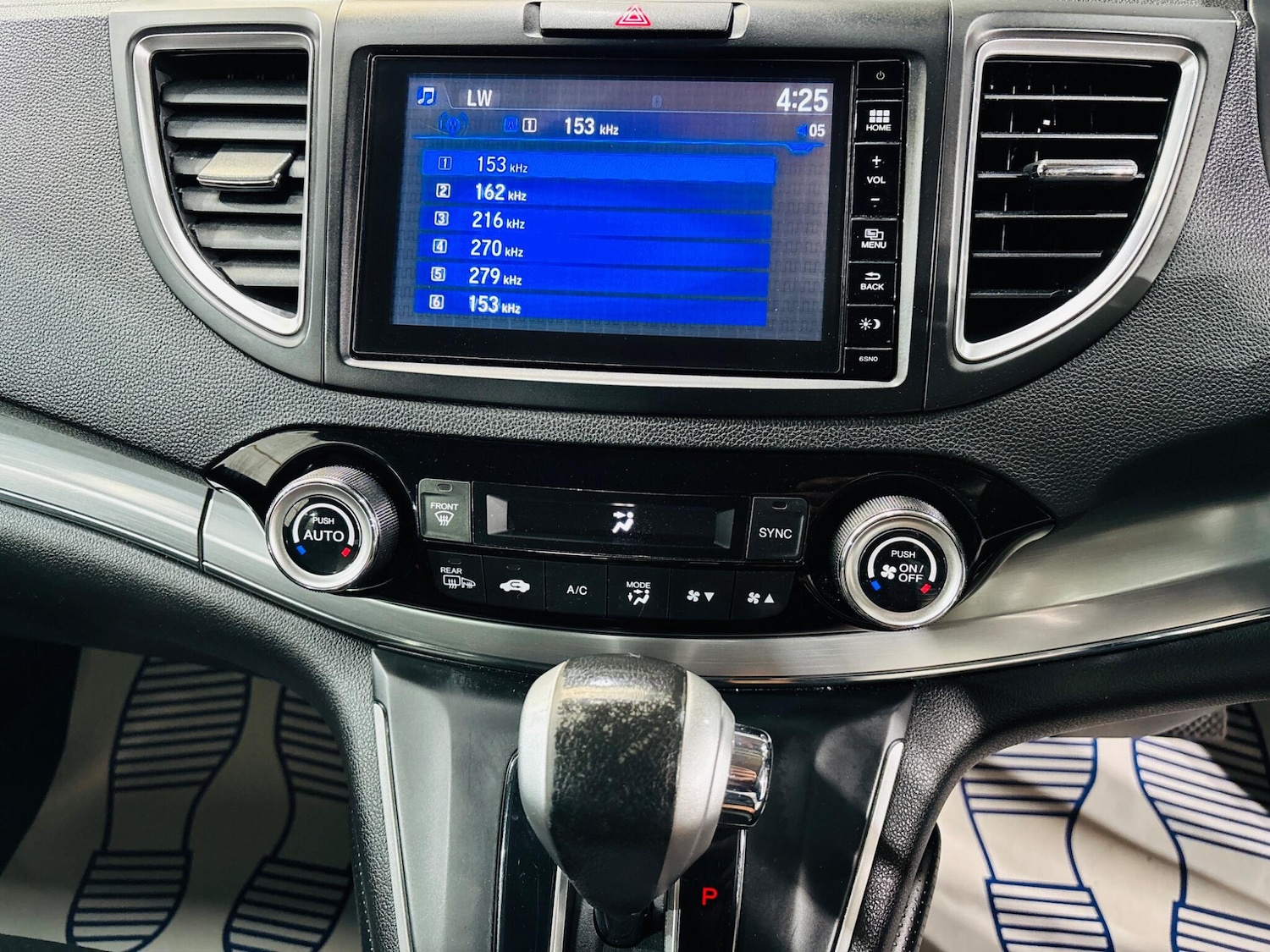 Used Honda CR-V 2016 for sale - 76349437: Photo 23