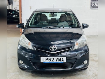 Used Toyota Yaris 2013 for sale - 75954180: Photo