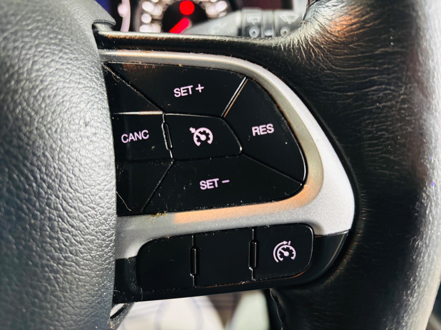 Used Jeep Renegade 2016 for sale - 77120177: Photo 19