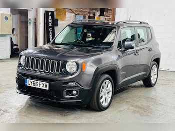 Used Jeep Renegade 2016 for sale - 77120177: Photo