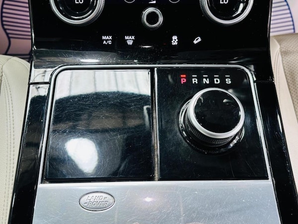 Used Land Rover Range Rover Velar 2018 for sale - 75115233: Photo 21