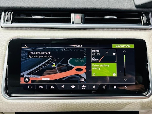 Used Land Rover Range Rover Velar 2018 for sale - 75115233: Photo 23