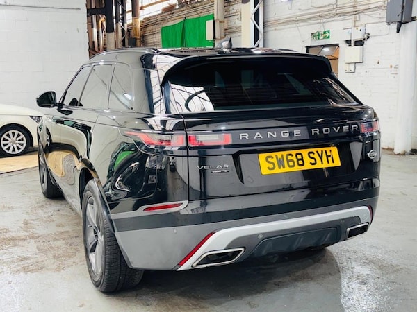 Used Land Rover Range Rover Velar 2018 for sale - 75115233: Photo 4