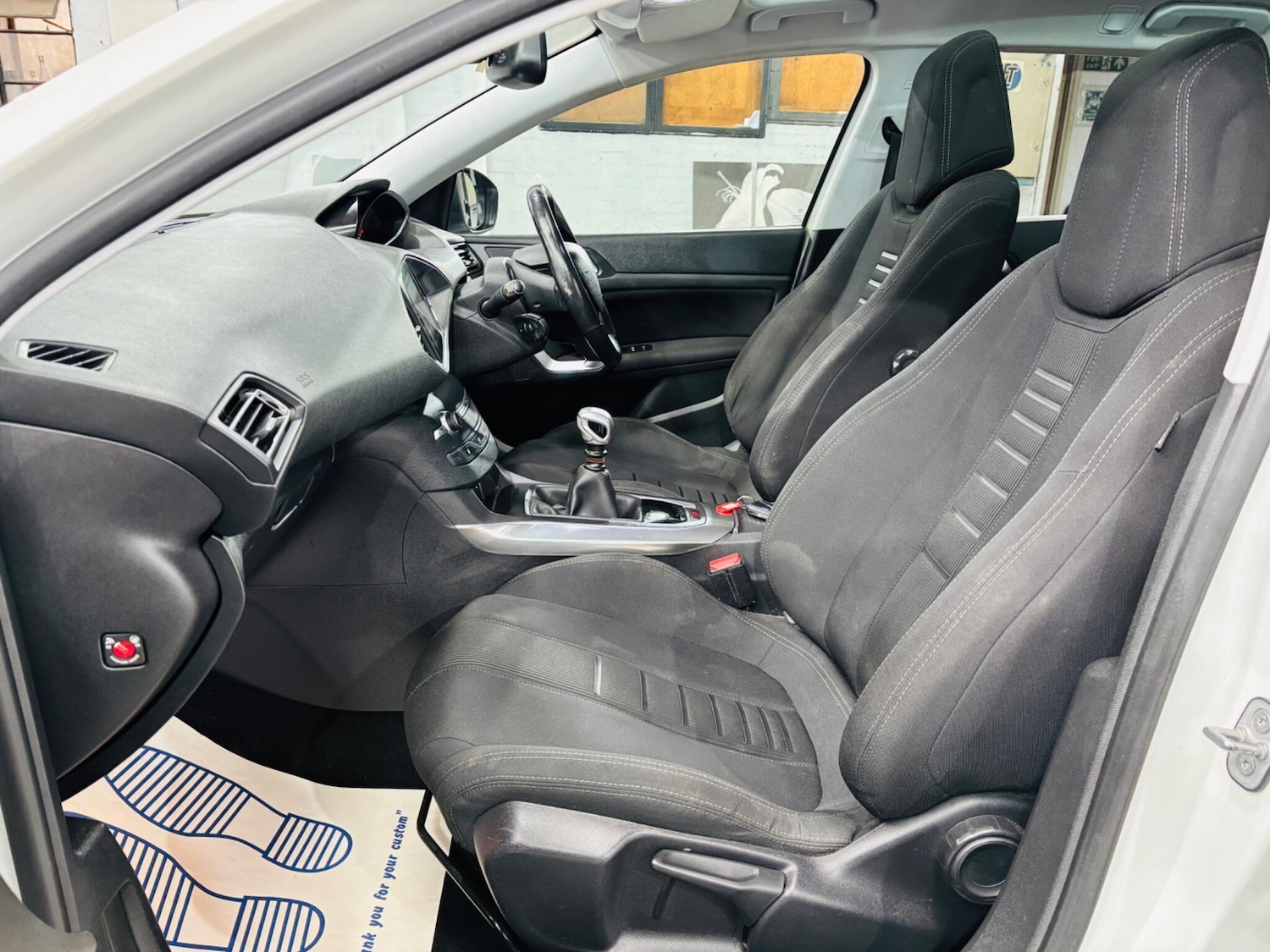 Used Peugeot 308 2014 for sale - 77883541: Photo 15