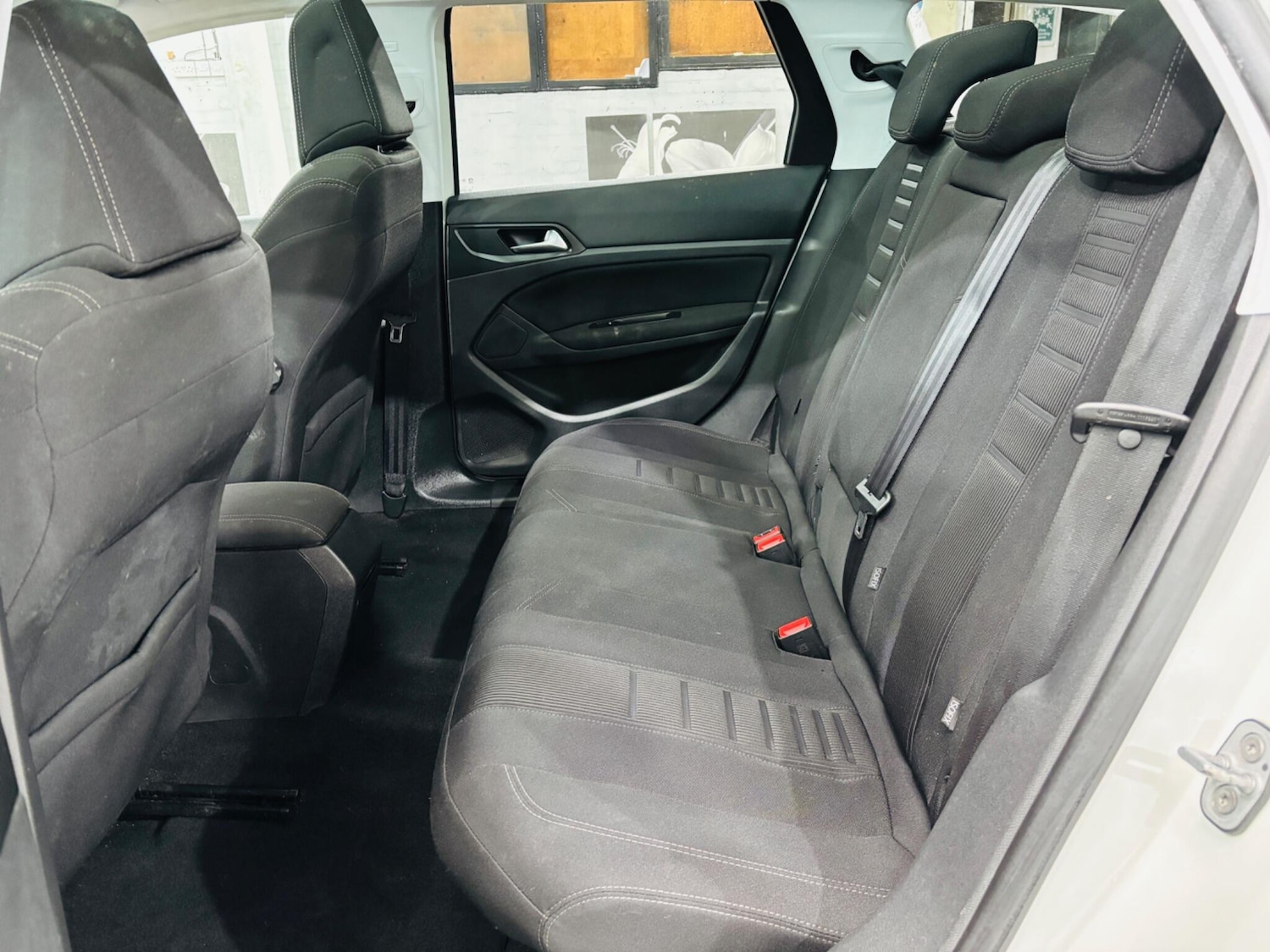 Used Peugeot 308 2014 for sale - 77883541: Photo 16