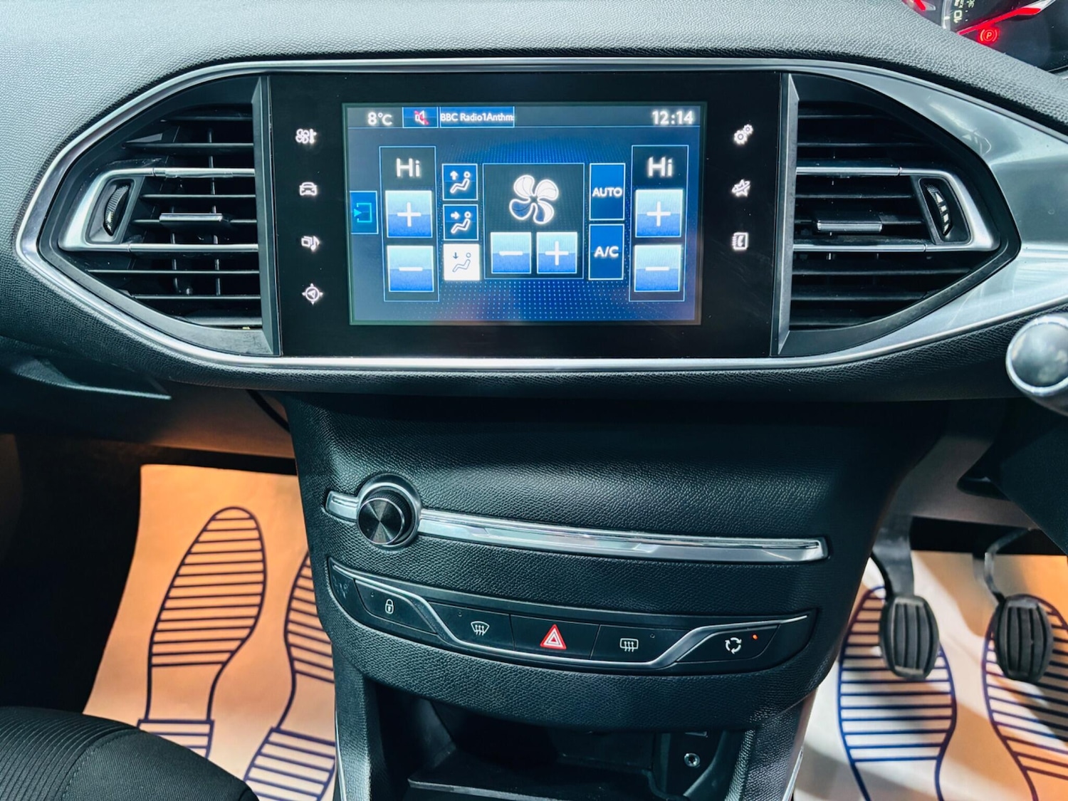 Used Peugeot 308 2014 for sale - 77883541: Photo 24