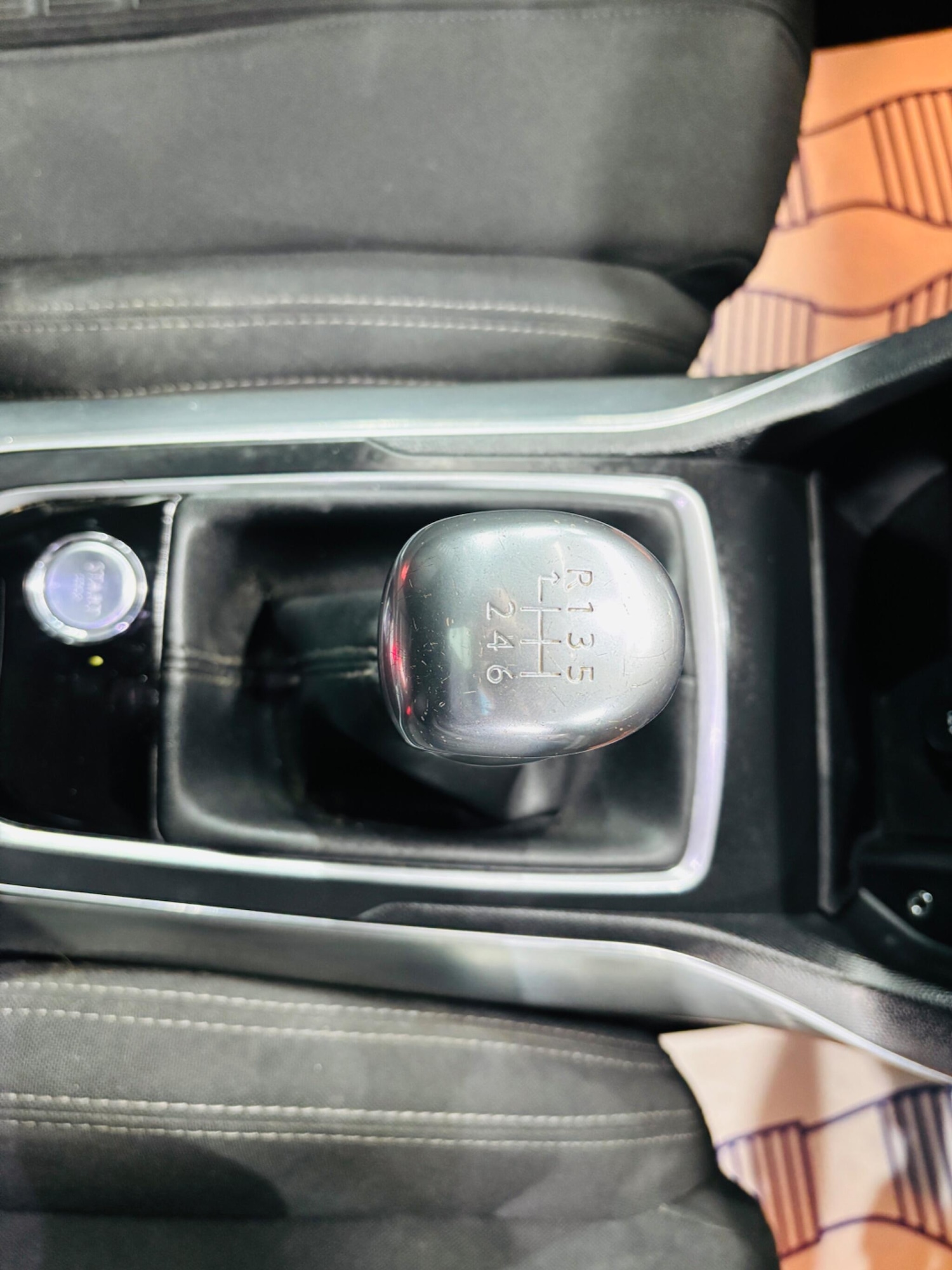 Used Peugeot 308 2014 for sale - 77883541: Photo 28