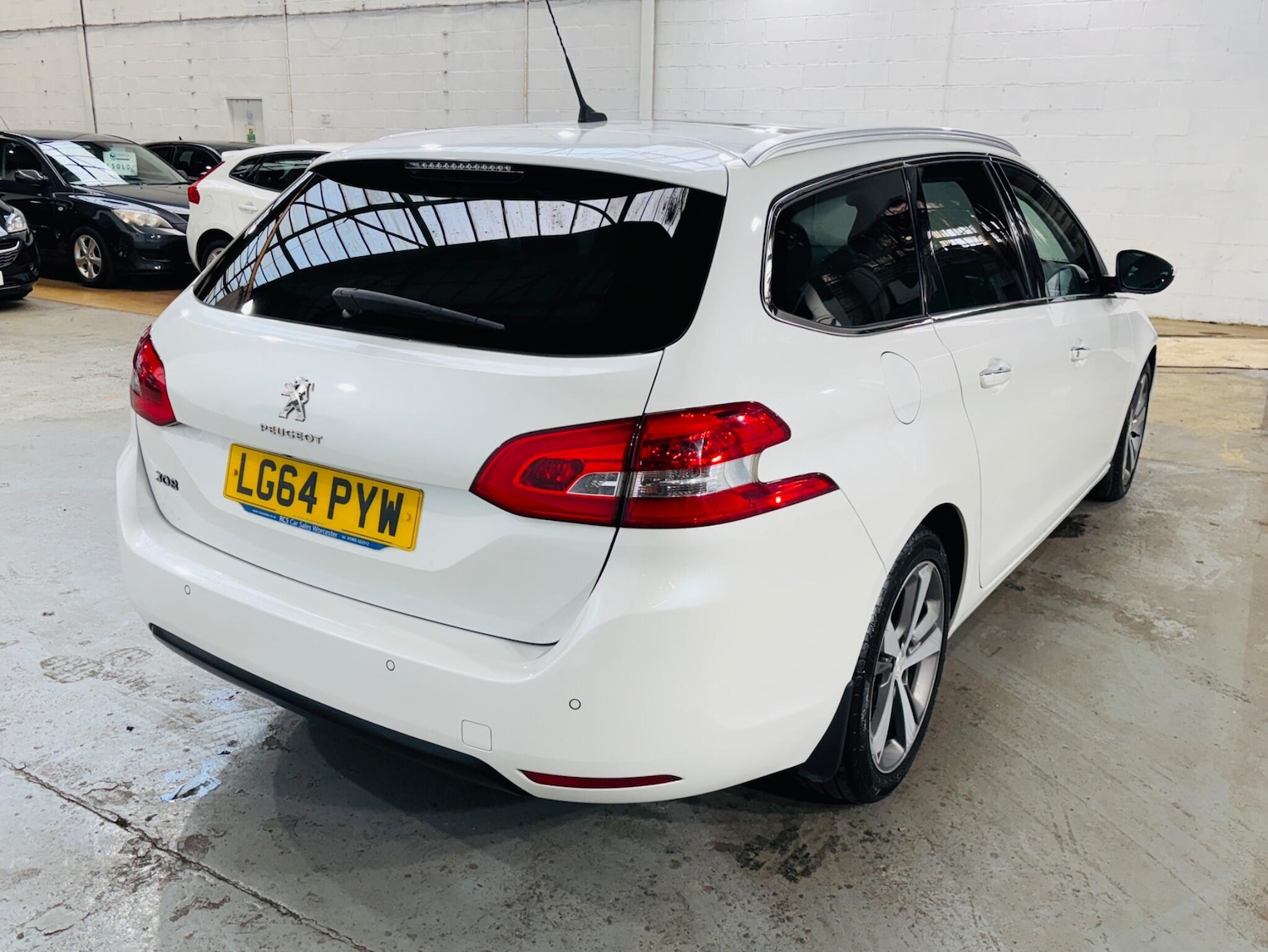 Used Peugeot 308 2014 for sale - 77883541: Photo 5