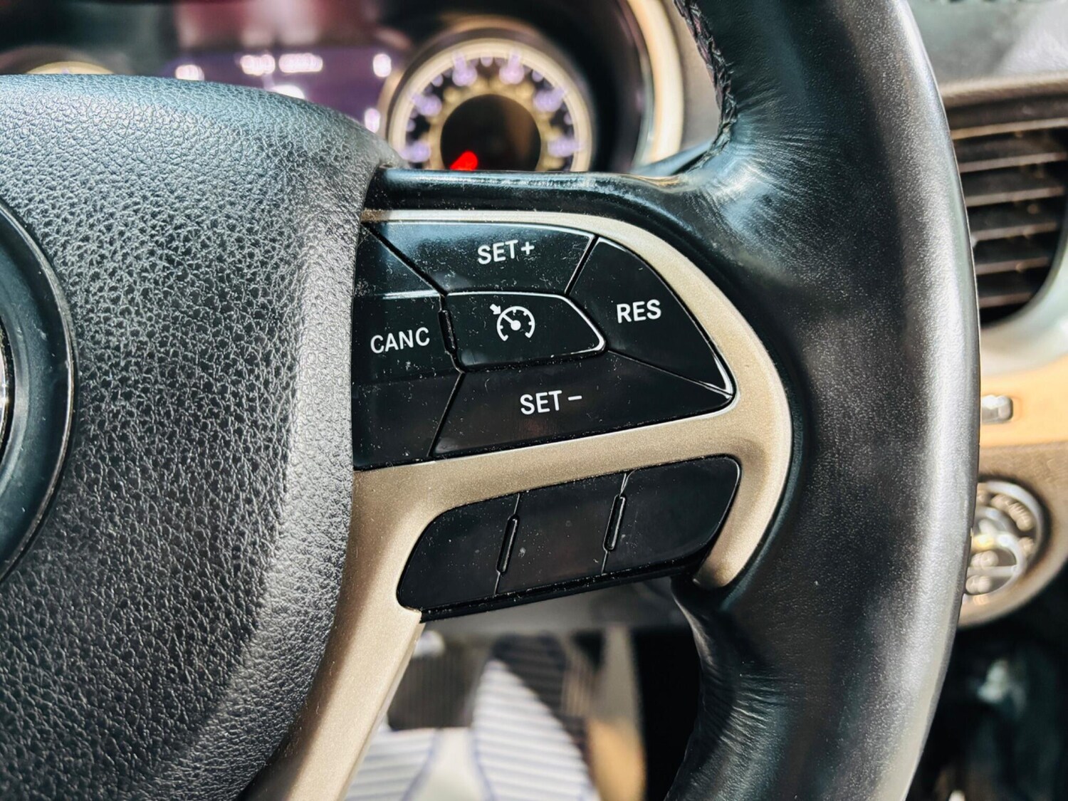 Used Jeep Cherokee for sale - 77752893: Photo 20