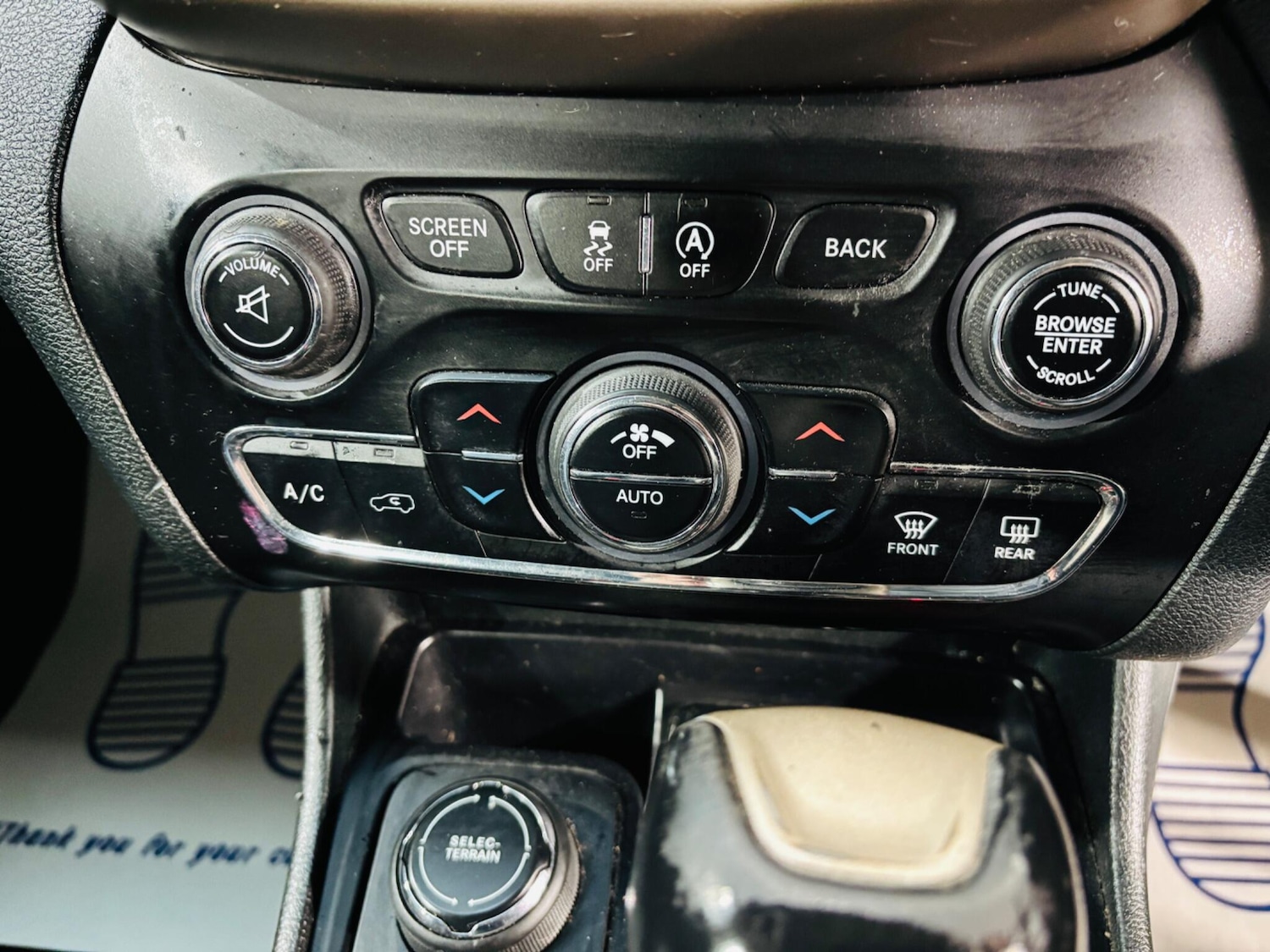 Used Jeep Cherokee for sale - 77752893: Photo 25