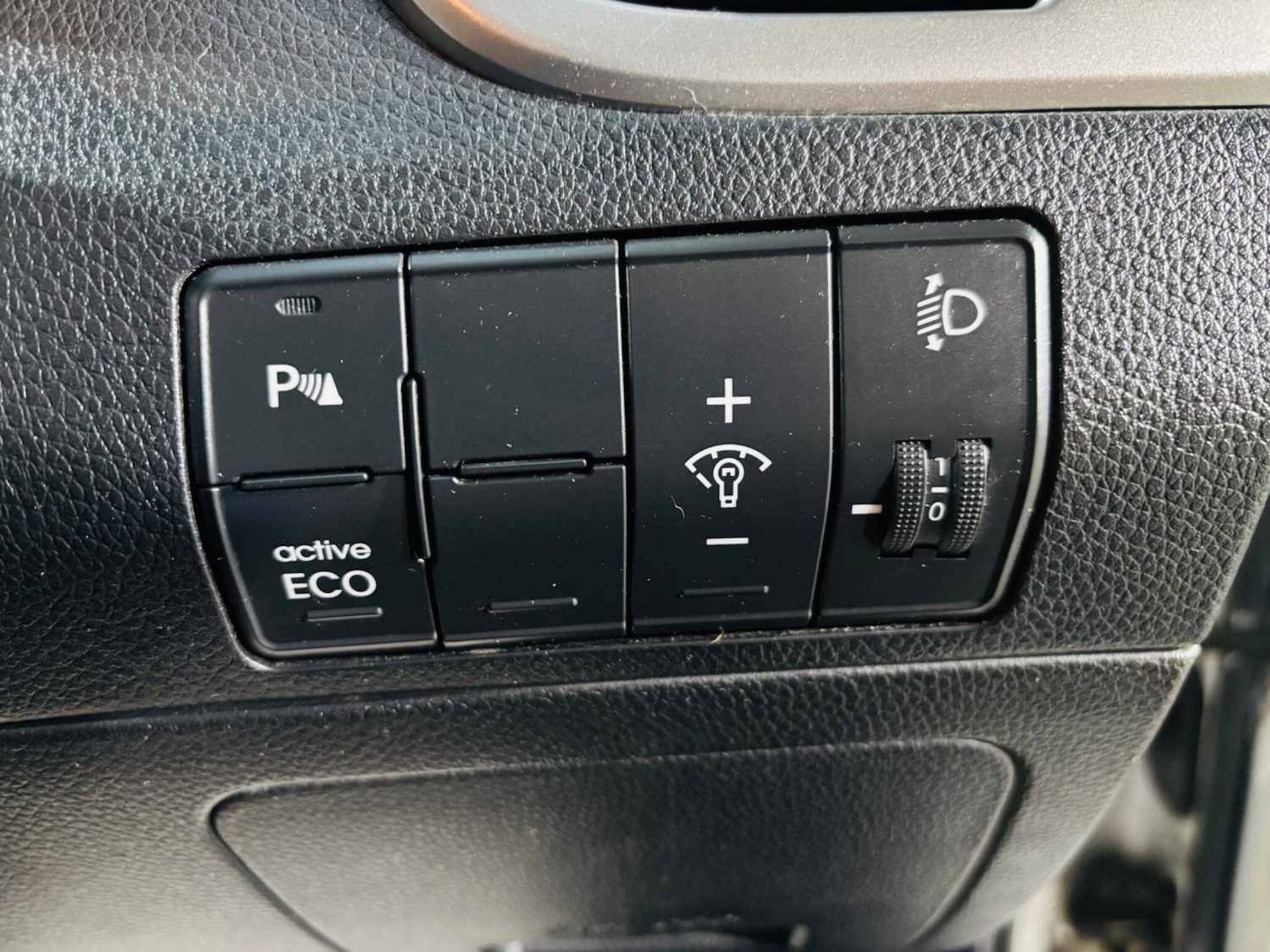 Used Hyundai i30 2012 for sale - 77377191: Photo 18