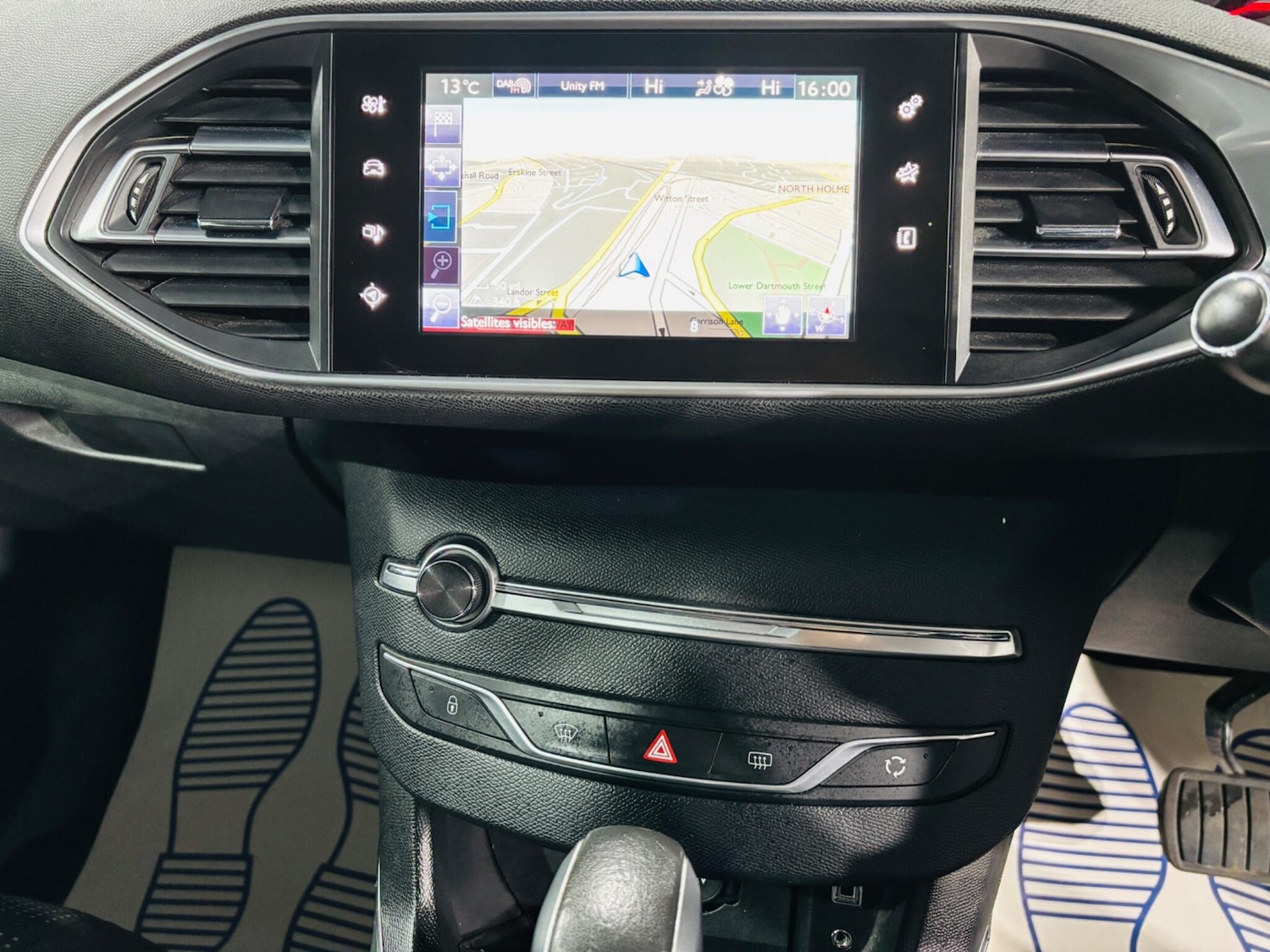 Used Peugeot 308 2017 for sale - 76990800: Photo 21