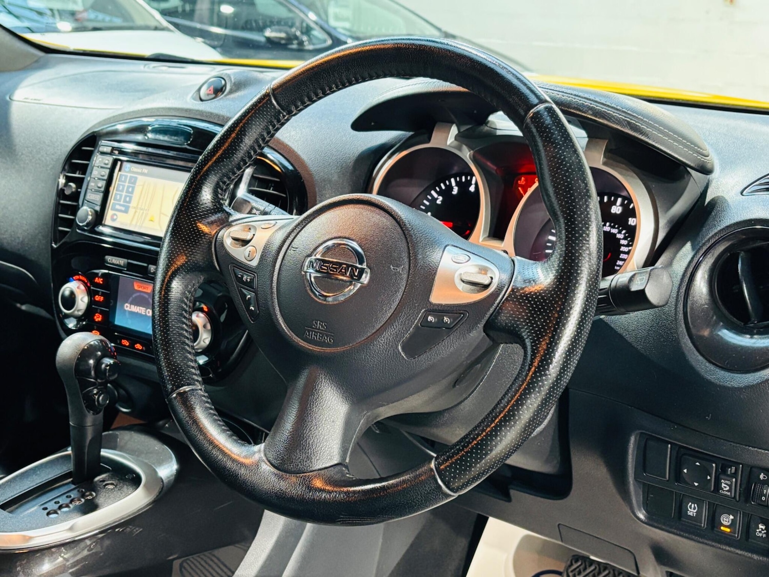 Used Nissan Juke 2014 for sale - 76715607: Photo 11