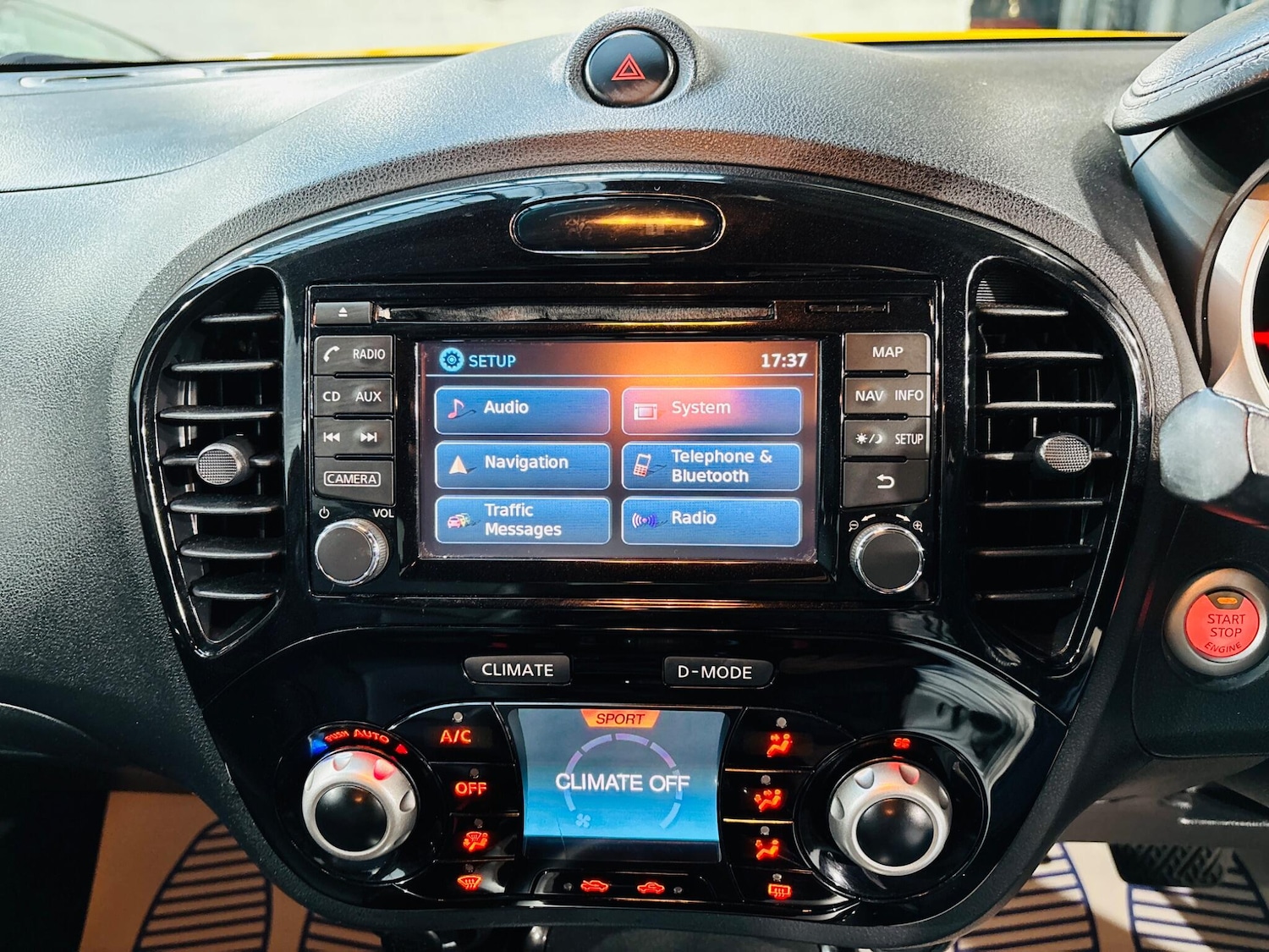 Used Nissan Juke 2014 for sale - 76715607: Photo 26