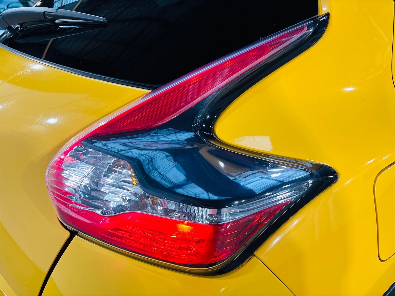 Used Nissan Juke 2014 for sale - 76715607: Photo 32