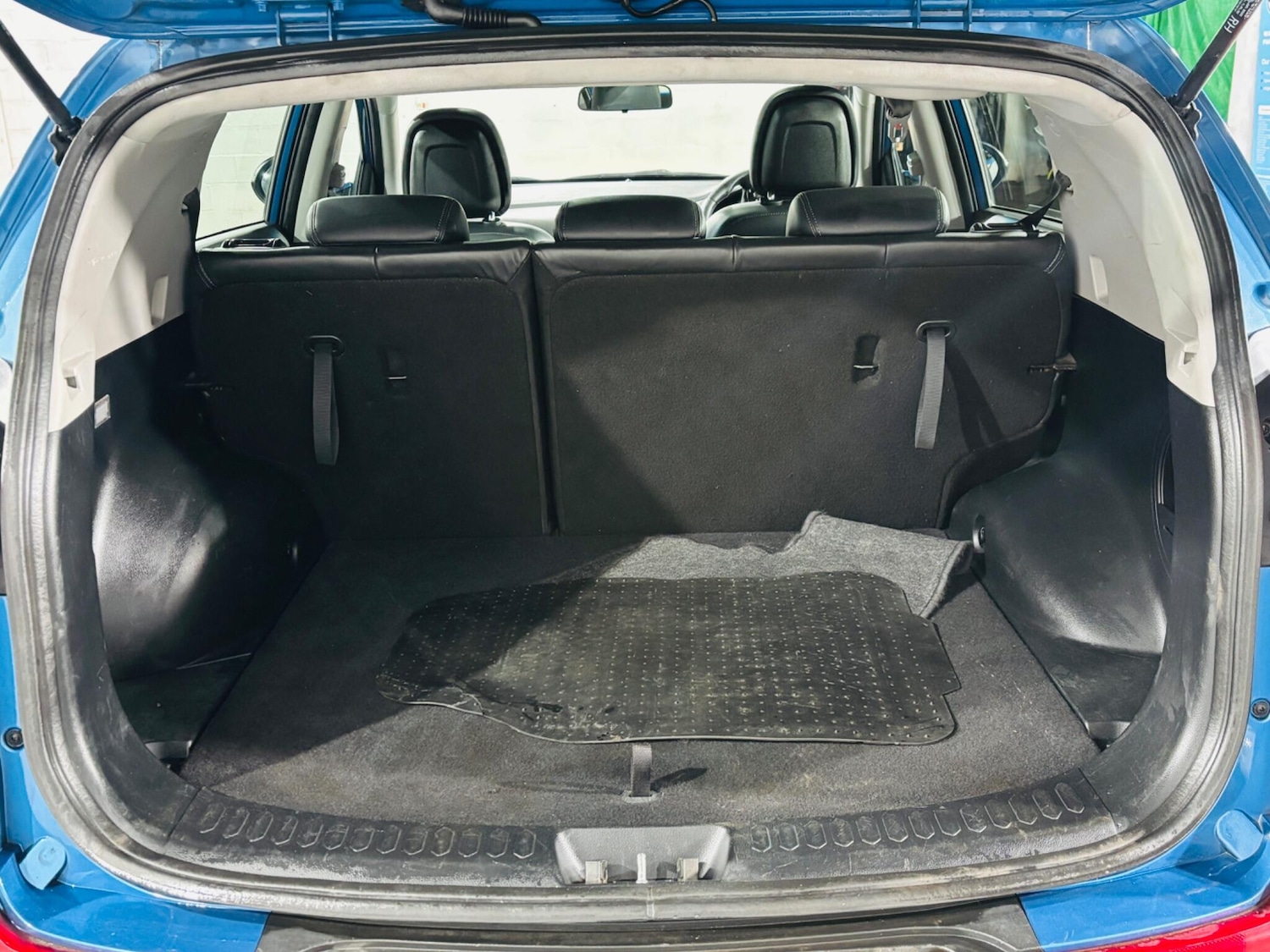 Used Kia Sportage 2011 for sale - 77290697: Photo 28