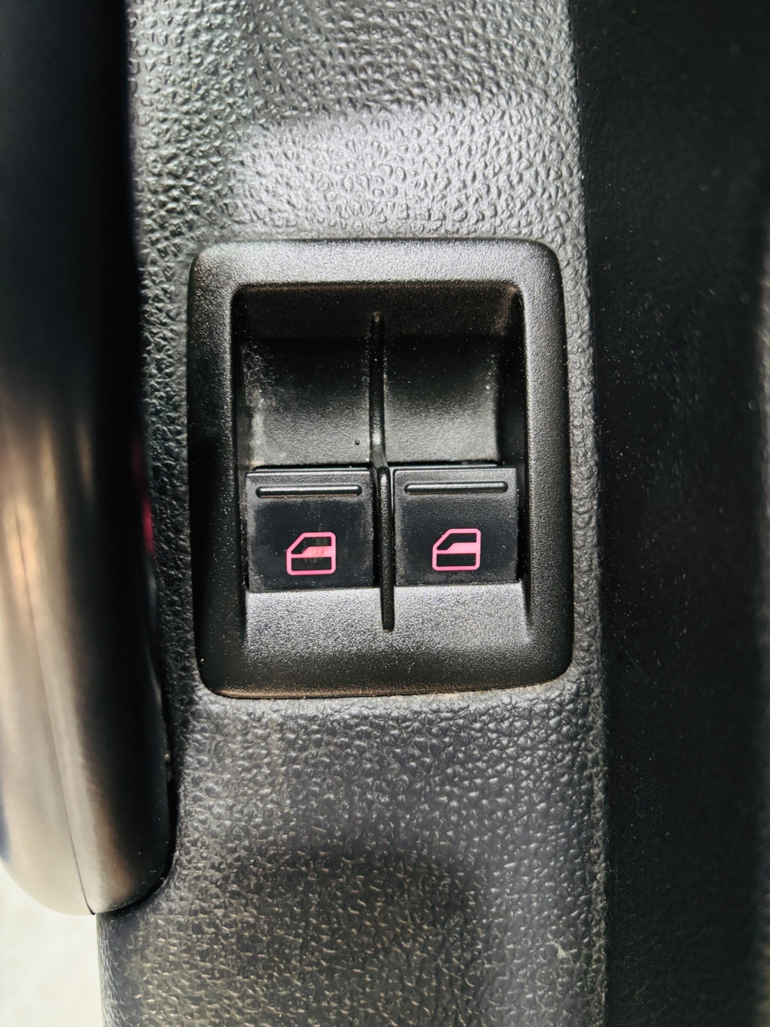 Used Volkswagen Scirocco 2012 for sale - 76408566: Photo 17