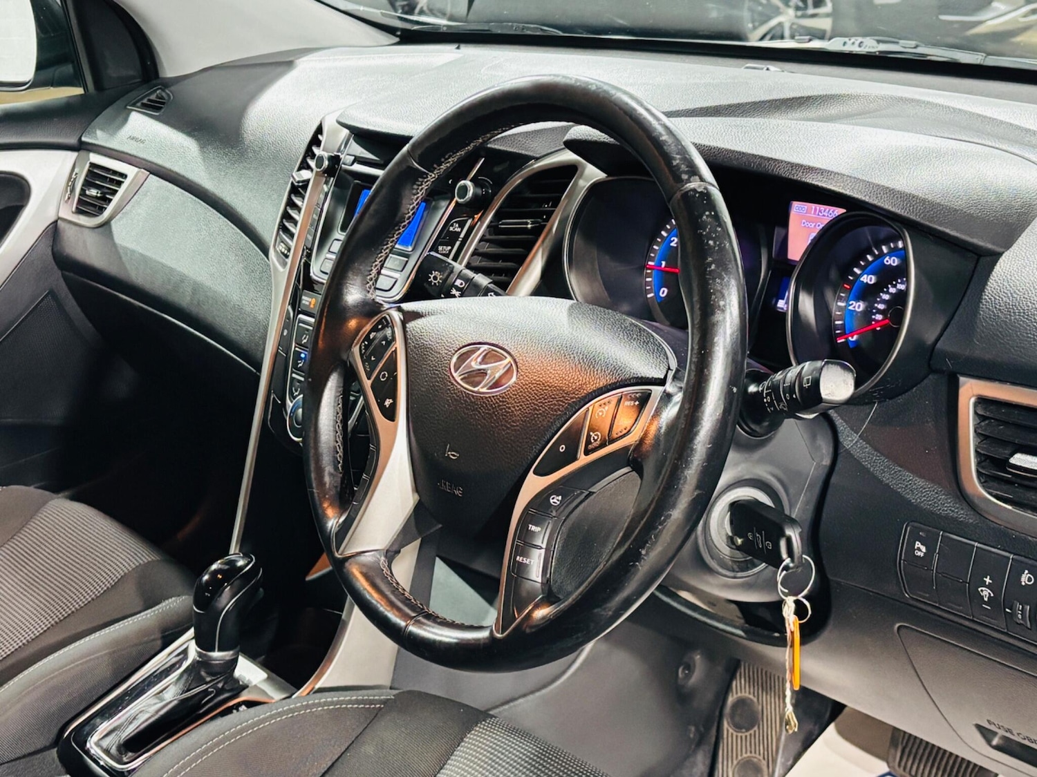 Used Hyundai i30 2014 for sale - 77598225: Photo 11