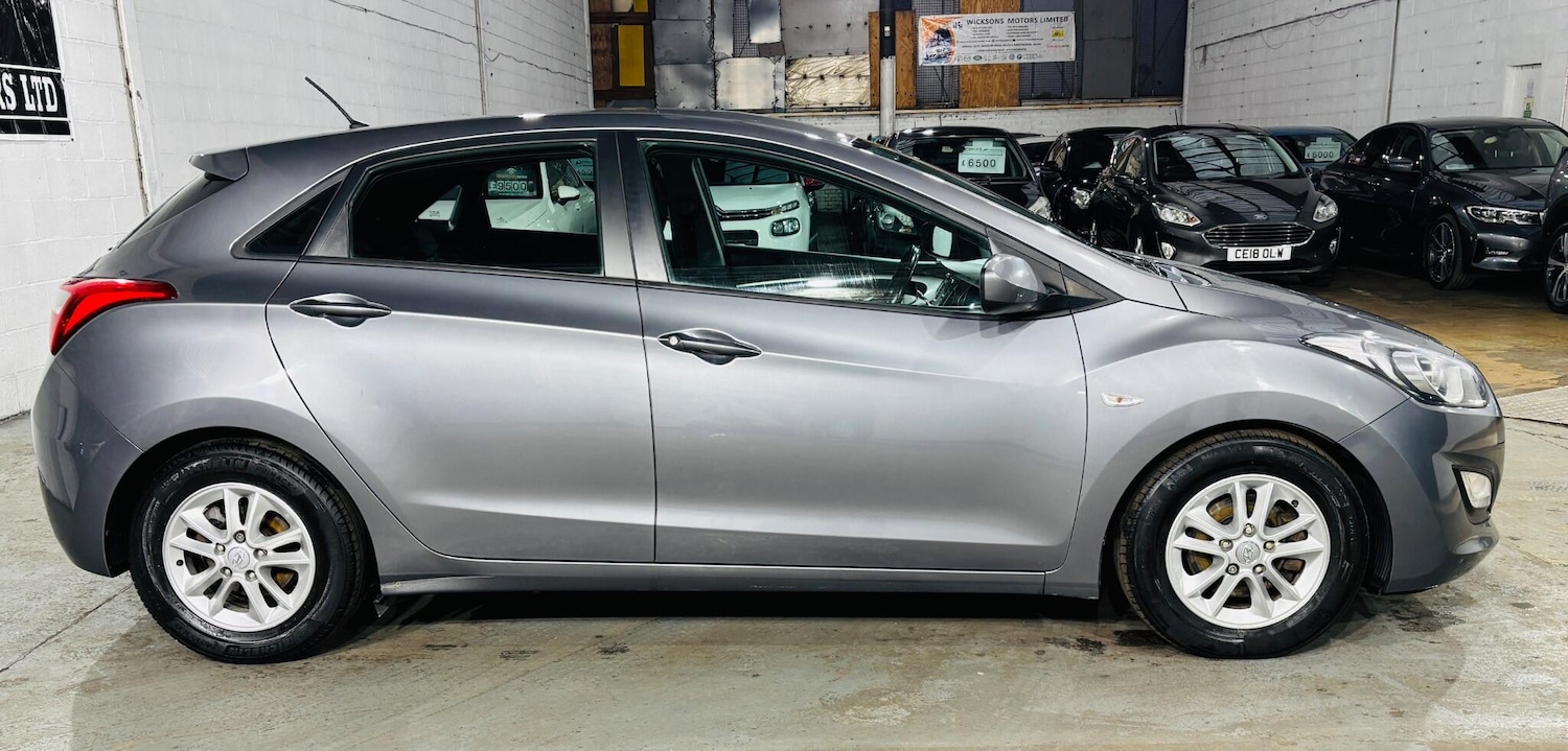 Used Hyundai i30 2014 for sale - 77598225: Photo 8