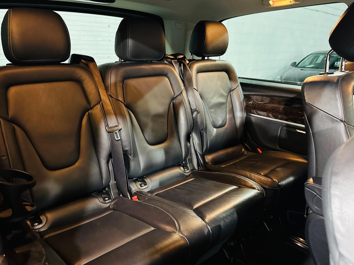 Used Mercedes-Benz V-Class for sale - 77314707: Photo 17