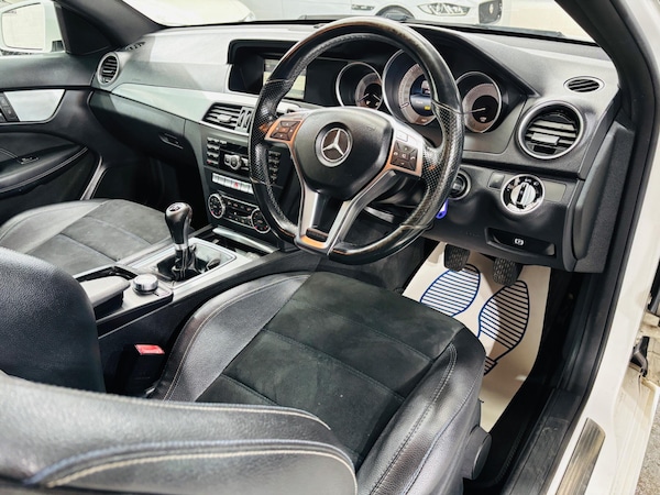 Used Mercedes-Benz C-Class 2014 for sale - 76238737: Photo 10