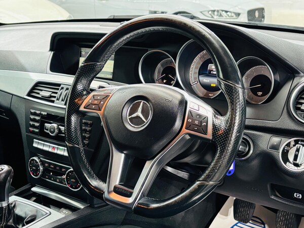 Used Mercedes-Benz C-Class 2014 for sale - 76238737: Photo 11
