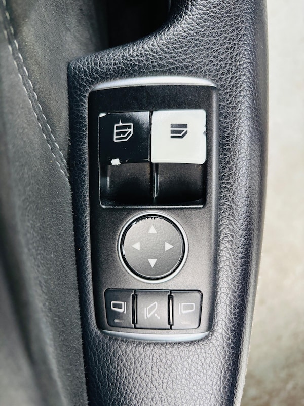 Used Mercedes-Benz C-Class 2014 for sale - 76238737: Photo 17