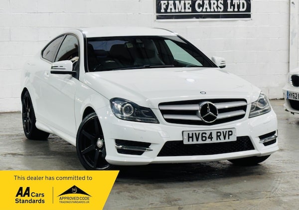 Used Mercedes-Benz C-Class 2014 for sale - 76238737: Photo 1