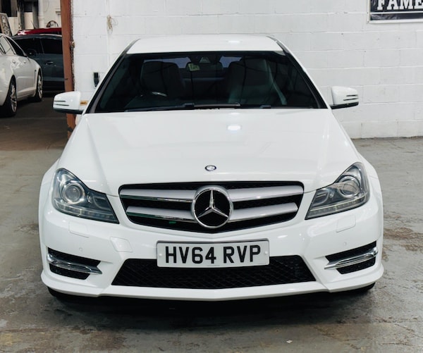 Used Mercedes-Benz C-Class 2014 for sale - 76238737: Photo 2