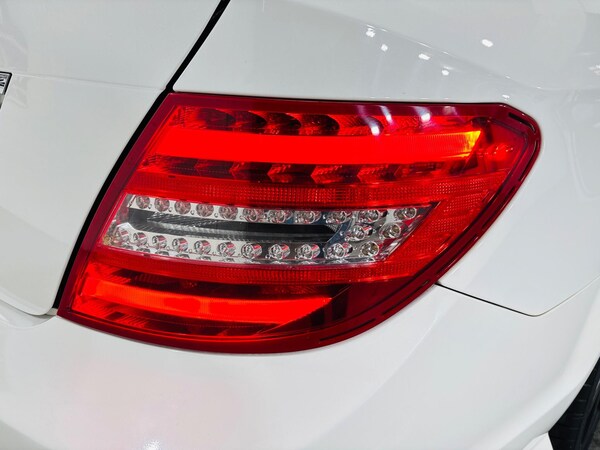 Used Mercedes-Benz C-Class 2014 for sale - 76238737: Photo 32