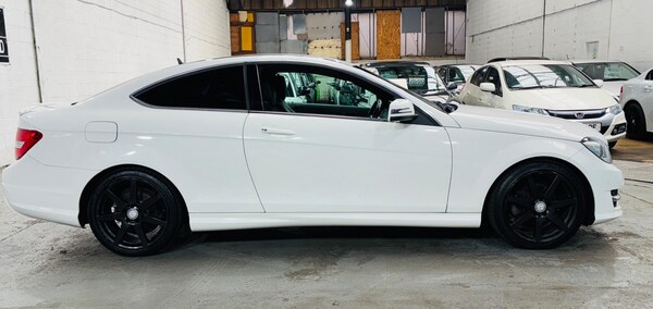 Used Mercedes-Benz C-Class 2014 for sale - 76238737: Photo 8