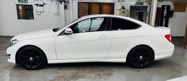 Used Mercedes-Benz C-Class 2014 for sale - 76238737: Photo 9