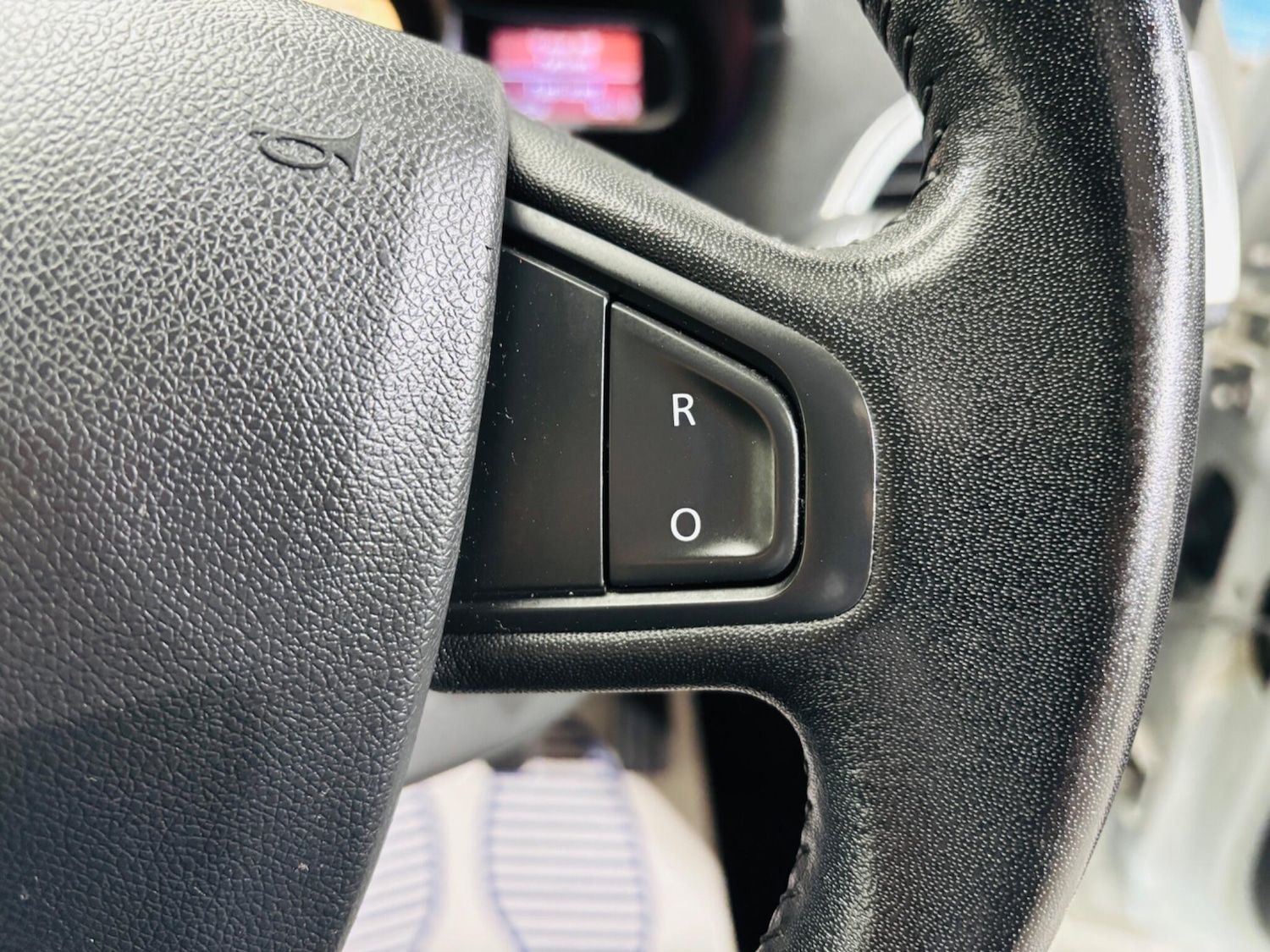 Used Renault Megane 2014 for sale - 76991981: Photo 19