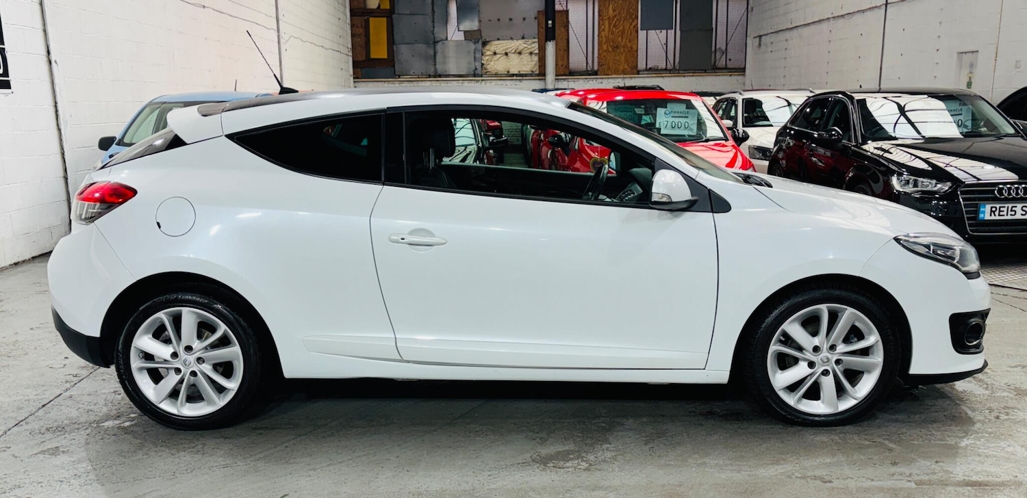 Used Renault Megane 2014 for sale - 76991981: Photo 8