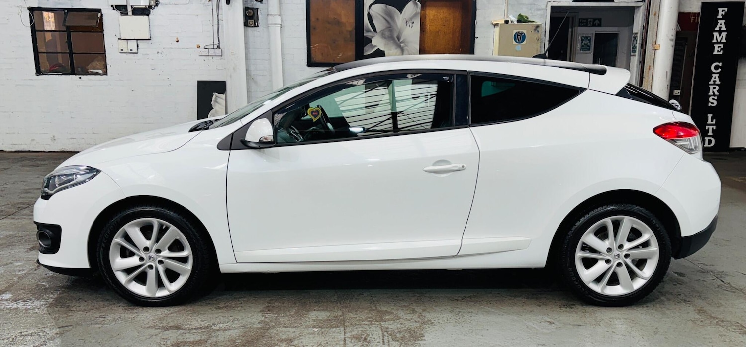 Used Renault Megane 2014 for sale - 76991981: Photo 9