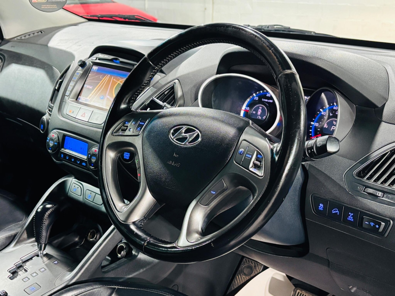 Used Hyundai Ix35 2014 for sale - 76485308: Photo 11