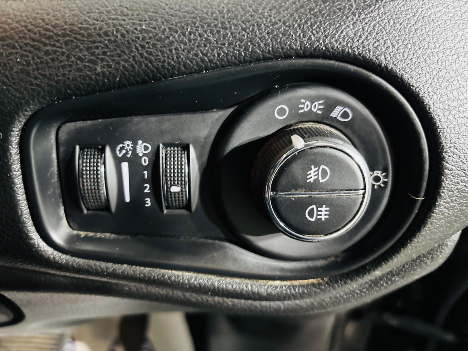 Used Jeep Renegade 2017 for sale - 77029396: Photo 18