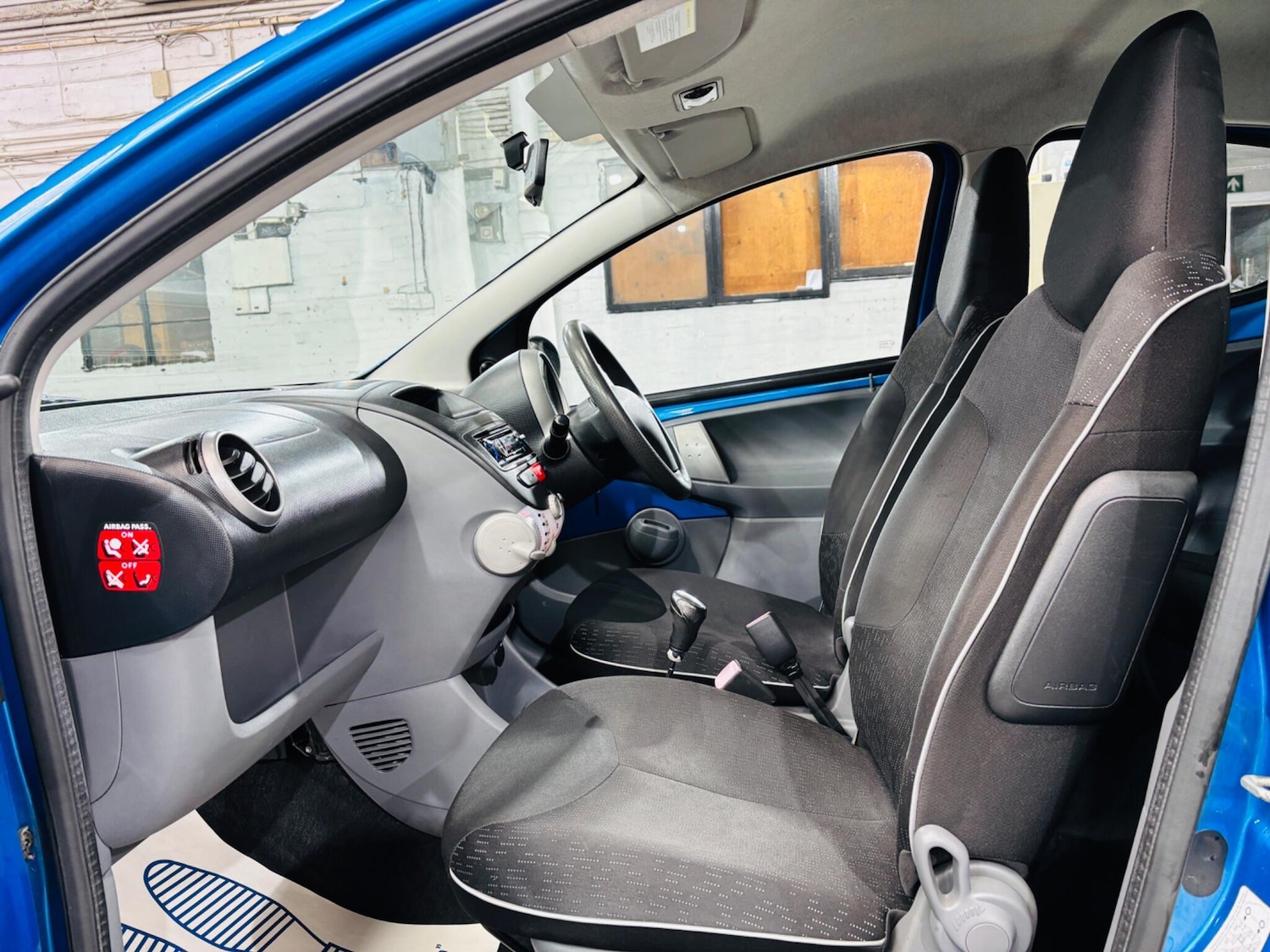 Used Peugeot 107 2009 for sale - 76361174: Photo 15