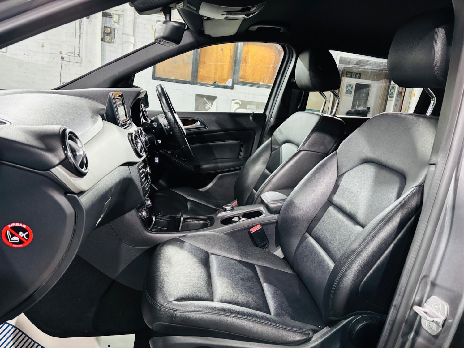 Used Mercedes-Benz B Class 2014 for sale - 76886530: Photo 15