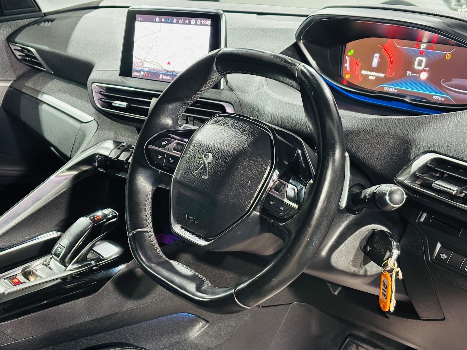 Used Peugeot 3008 2018 for sale - 77358949: Photo 11