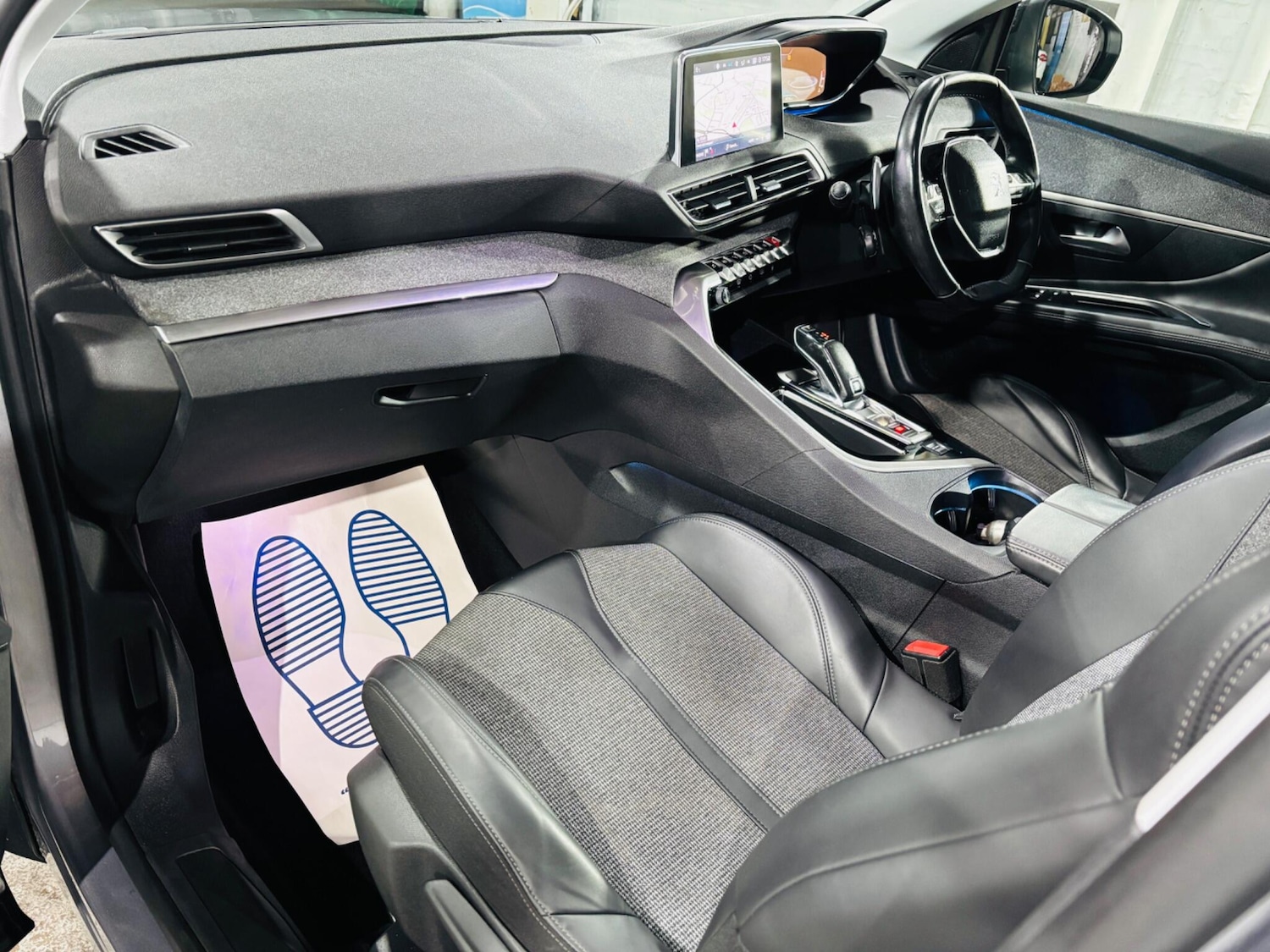 Used Peugeot 3008 2018 for sale - 77358949: Photo 14