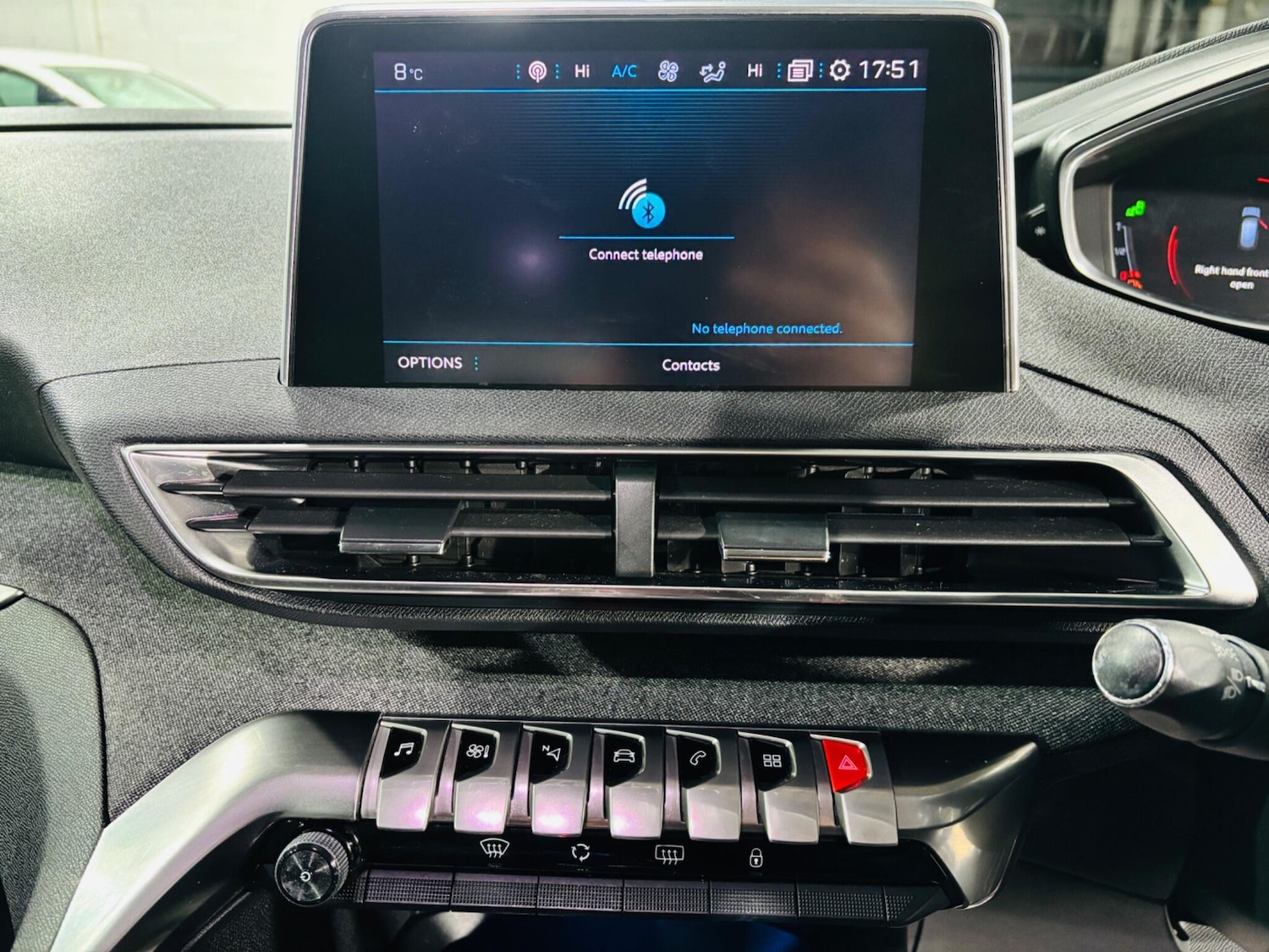 Used Peugeot 3008 2018 for sale - 77358949: Photo 24