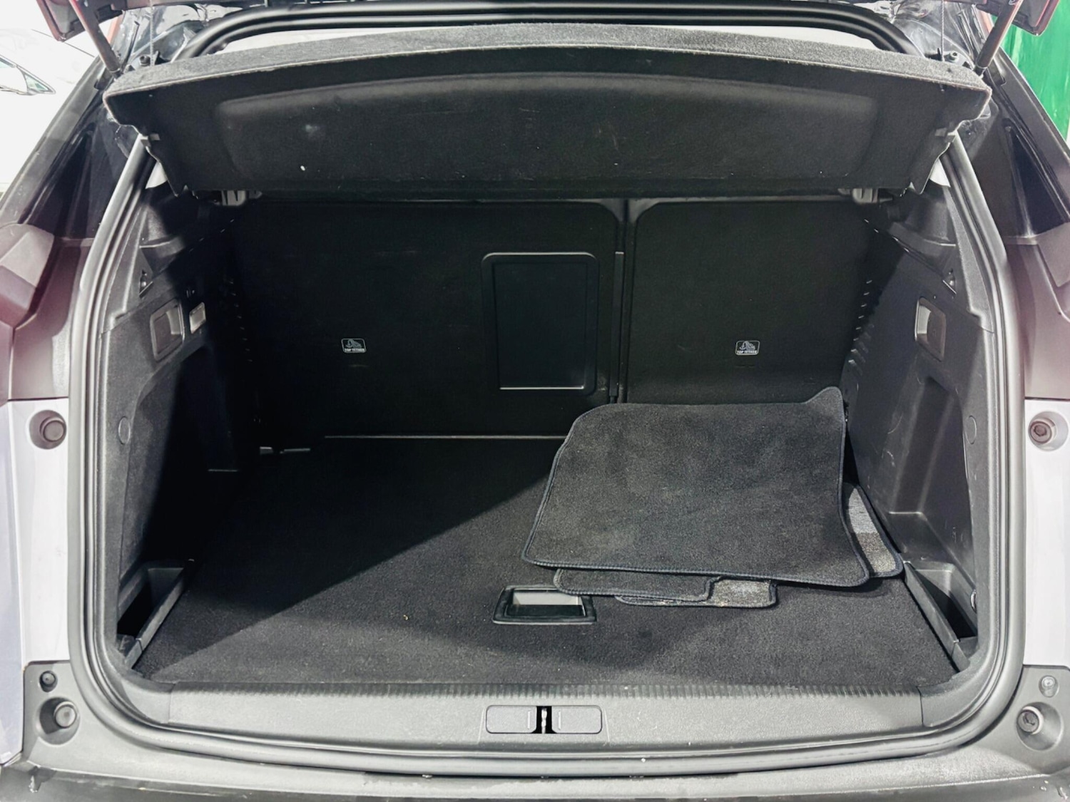 Used Peugeot 3008 2018 for sale - 77358949: Photo 30