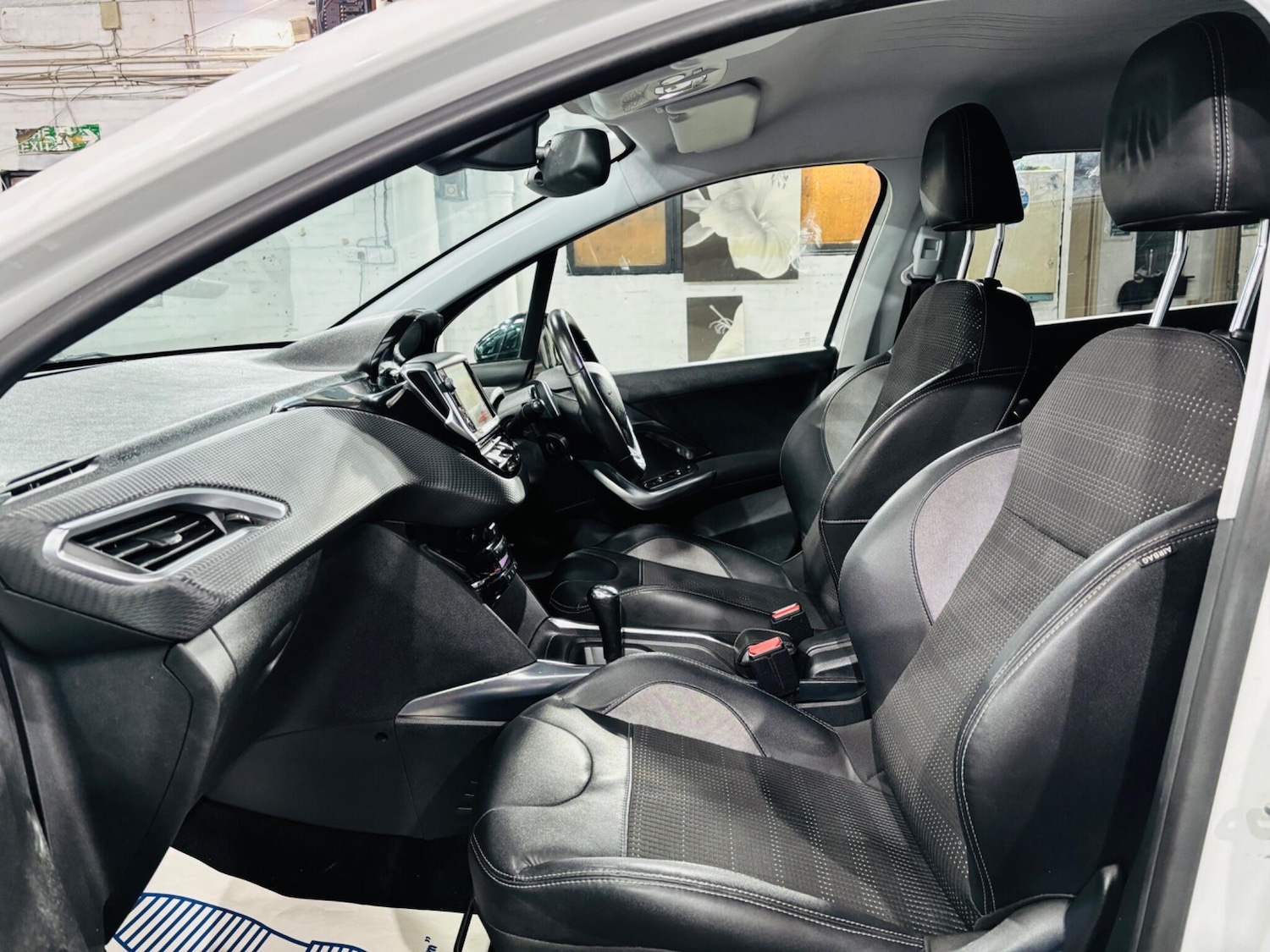 Used Peugeot 2008 2014 for sale - 76667522: Photo 15