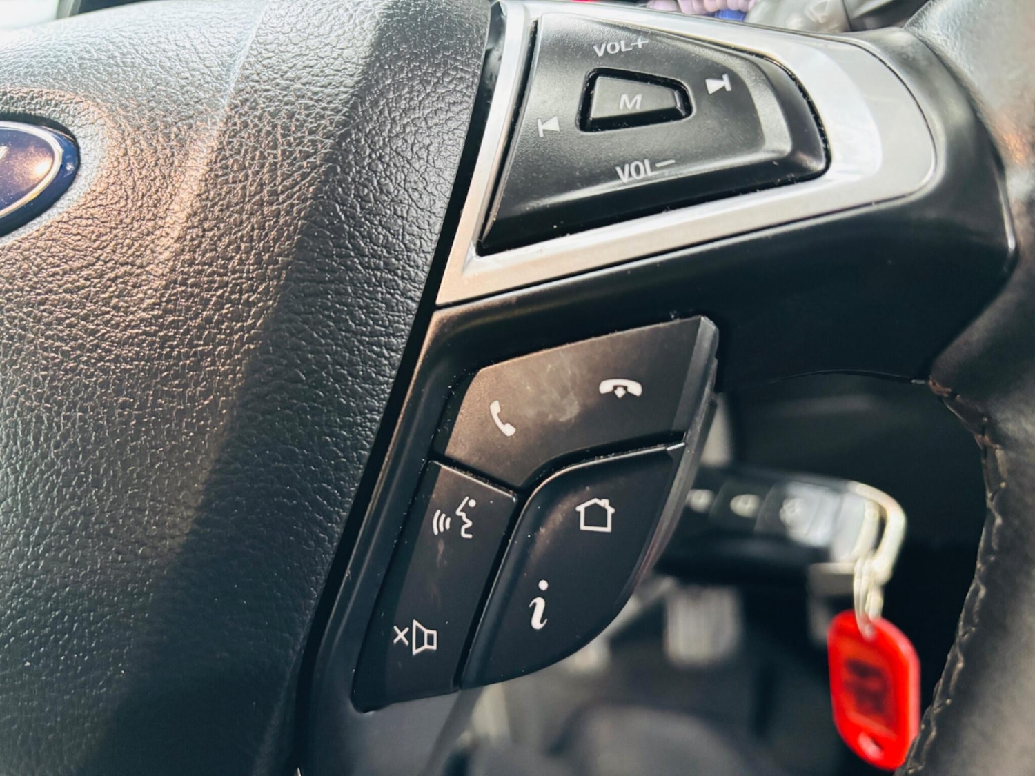 Used Ford Mondeo 2016 for sale - 78086316: Photo 21