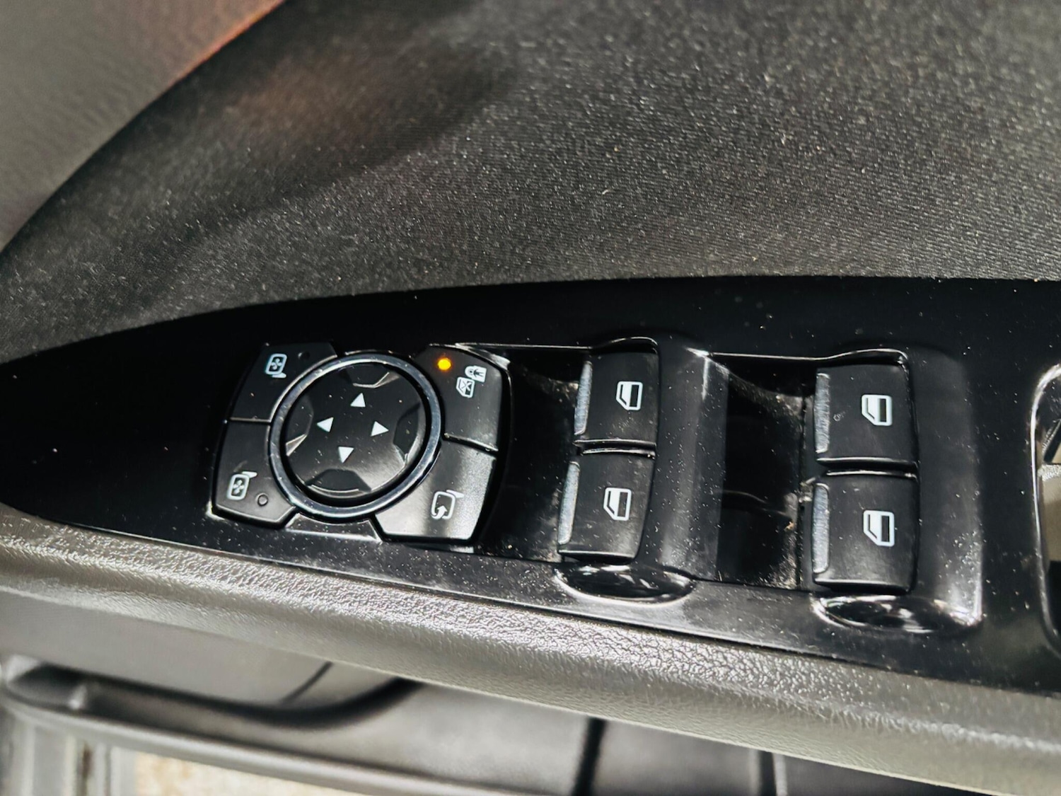 Used Ford Mondeo 2016 for sale - 78086316: Photo 27