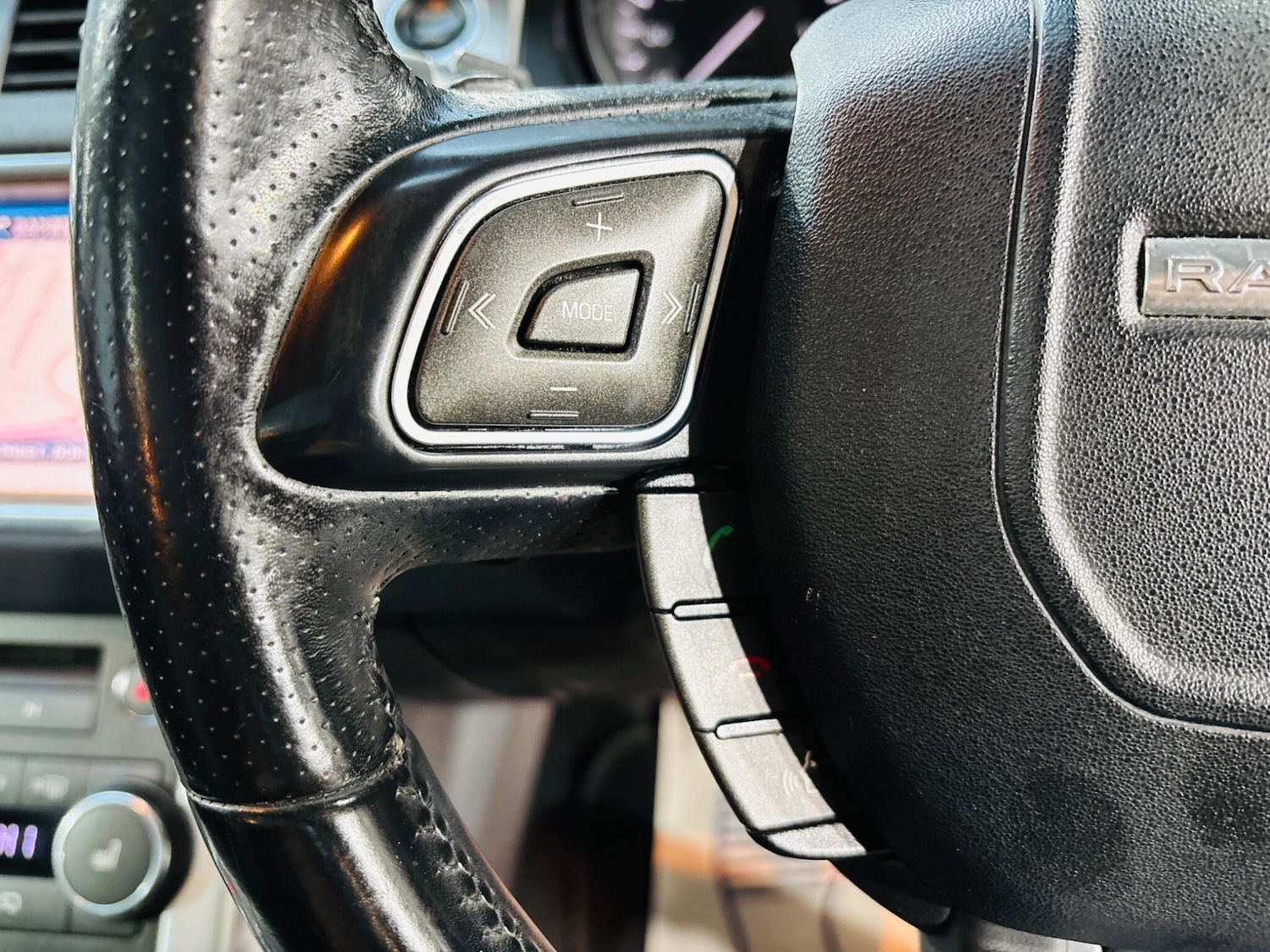 Used Land Rover Range Rover Evoque 2013 for sale - 77883300: Photo 21